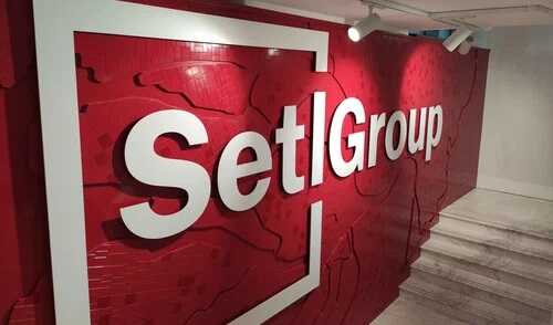 Жители Петербурга жалуются на шум от стройки Setl Group