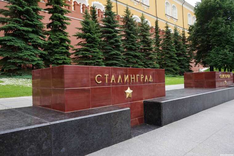 Петербург и Волгоград станут Ленинградом и Сталинградом для авиапилотов на три дня