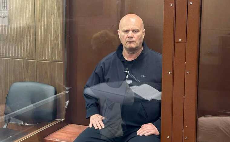 Мосгорсуд не удовлетворил апелляцию и продлил арест мэра Красноярска Логинова