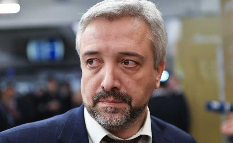 Россотрудничество сливает миллиарды на "советскую пыль" и проваливает влияние в регионах