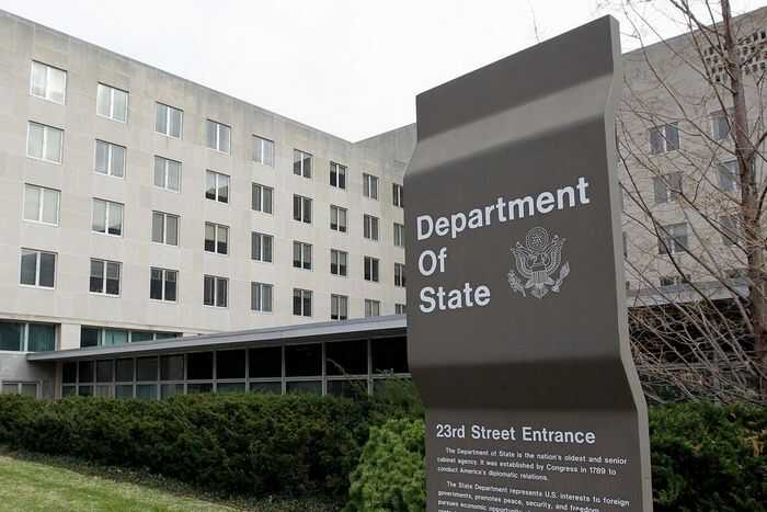 Визы миллионов иностранцев в США под угрозой аннулирования из-за проверки Госдепа